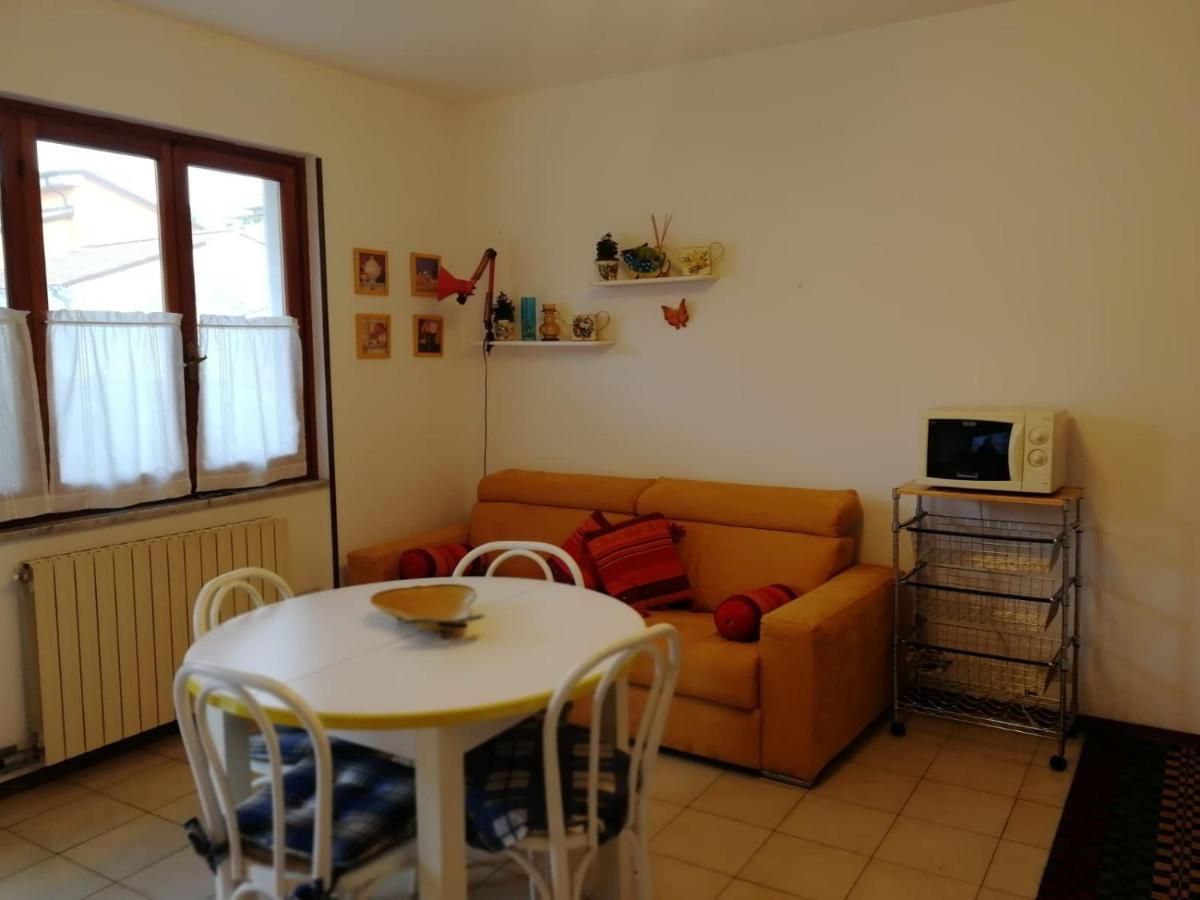Apartamento La Casa Dei Bebi Carrara Exterior foto